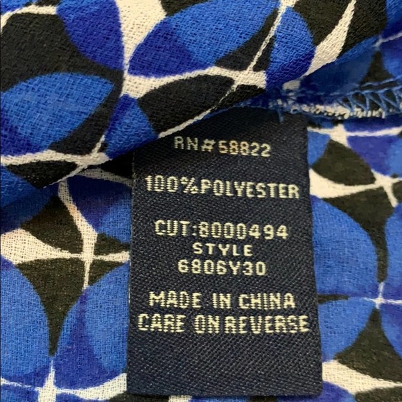 Max Edition Blue Sleeveless Top - Picture 7 of 7